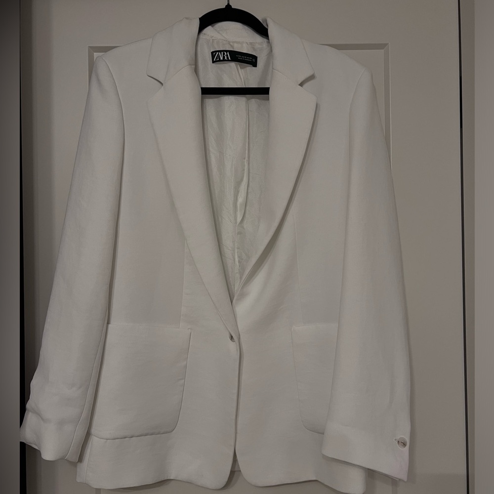 ZARA WHITE OVERSIZED BLAZER XS